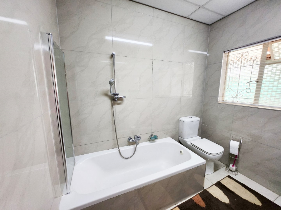 3 Bedroom Property for Sale in Stilfontein Ext 4 North West